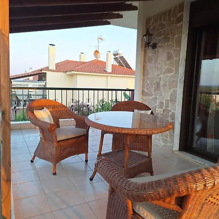 Holiday home Four Seasons Garden, Nilie Hospitality Mgmt *